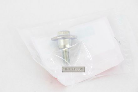 90002-MEB-670. BOLT, HEAD COVER