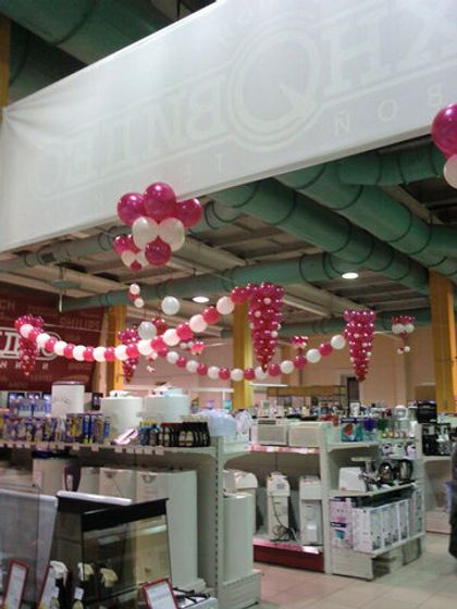 Оформление воздушными шарами календарных праздников