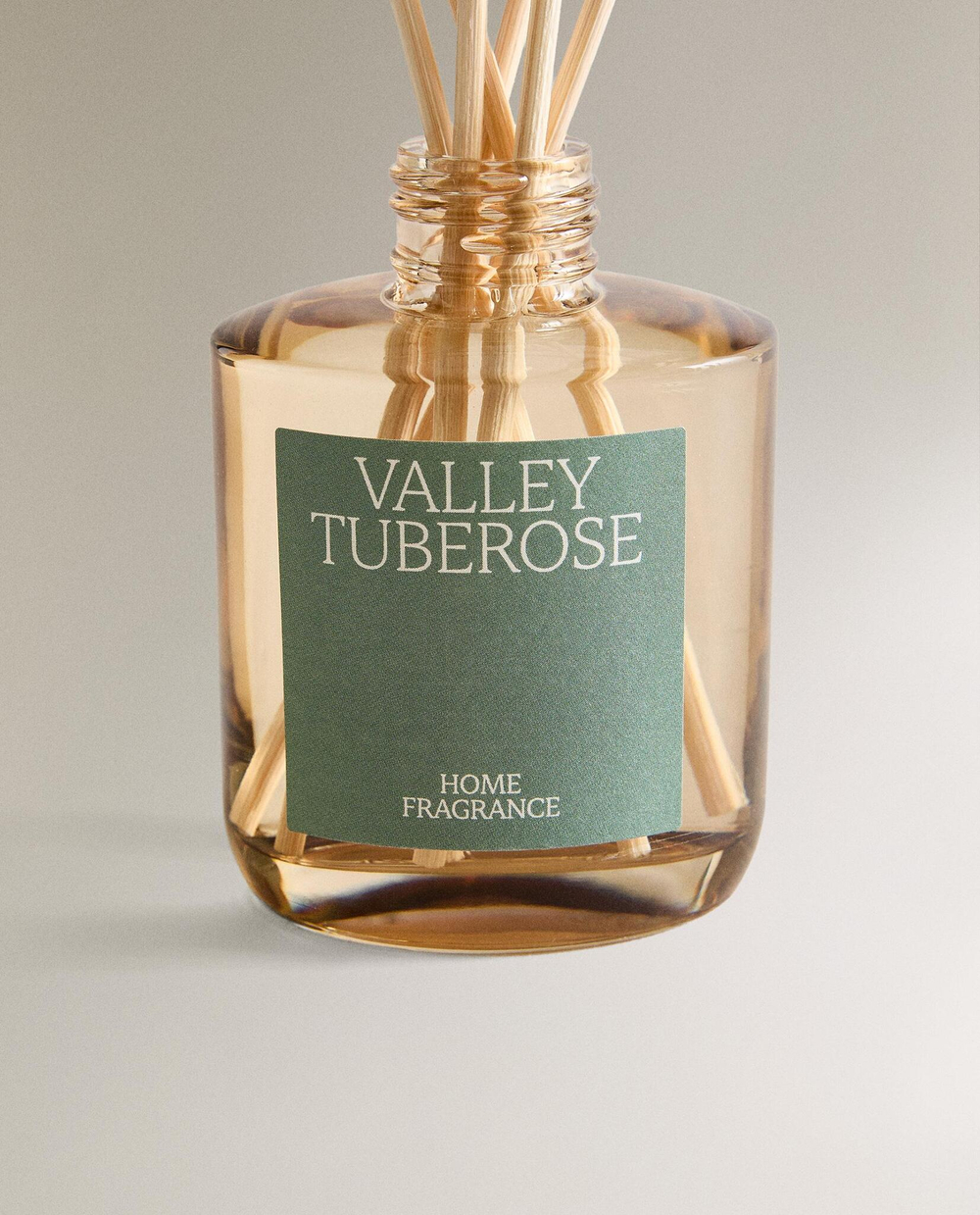 Zara Home VALLEY TUBEROSE REED DIFFUSERS — ароматический диффузор с тростниковыми палочками, Долина Туберозы, 100 мл