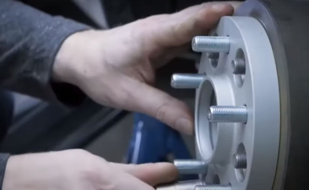 Проставки колесные Нива 4х4/Шевроле 5х139,7/12х1,25 ЦО 98,5м (4шт.)
