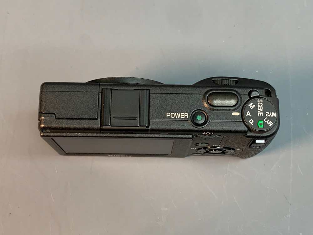 Ricoh GR II