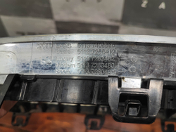 Решетка радиатора правая BMW 3-Series (F30) 11-16 Б/У Оригинал 51137405836