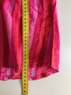 Блузка сочного ягодного цвета, визуально на 46 размер