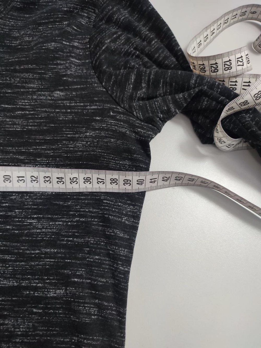 Джемпер H&M трикотажный 44 размер