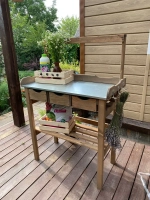 Стол садовый для рассады и растений