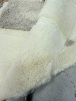 Ковер прямоугольный натуральный мех овчина, 210 х 170 см.