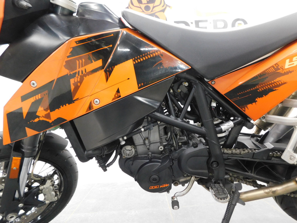 KTM 690 Supermoto 038488