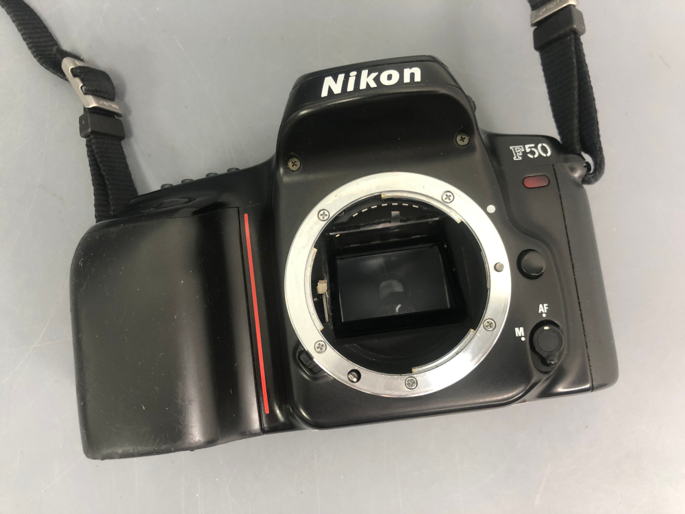 Nikon F50 Body