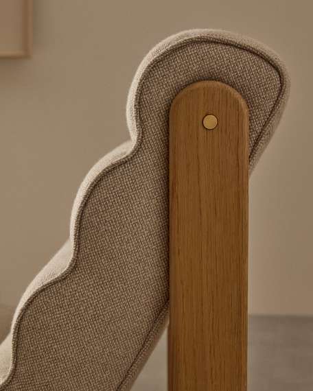 Кресло Magira из дуба с натуральной отделкой, бежевое