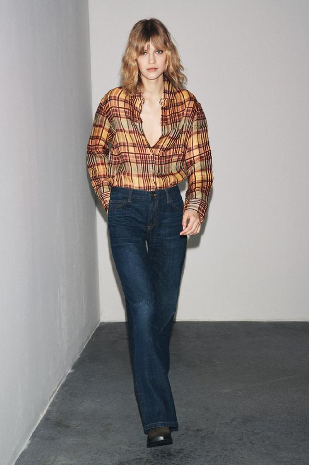 ZARA ДЖИНСЫ BOOT-CUT С НИЗКОЙ ПОСАДКОЙ — ZW COLLECTION, СИНИЙ