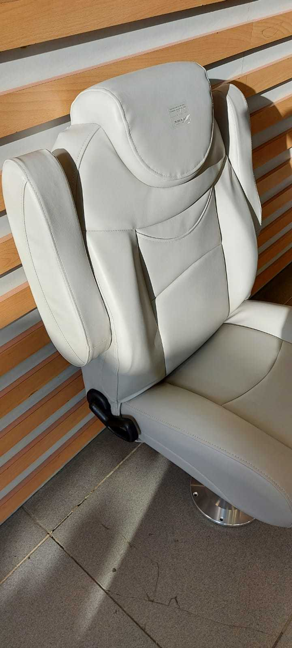 Кресло капитана Newstar Premium с подлокотниками, серый (96166G)