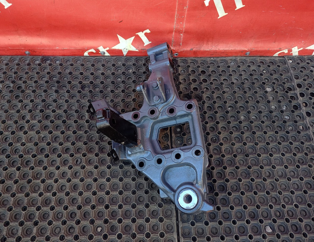 Кронштейн рессоры передней левый 2019 г.