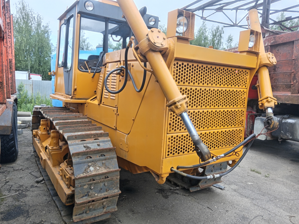 ДЗ 110 Бульдозер 110 ВМ (Дизельный, 13,5 л, 170 л.с., АТ)