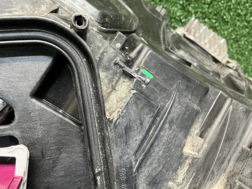 Фара правая Mercedes S W223 (20-нв) Digital Light