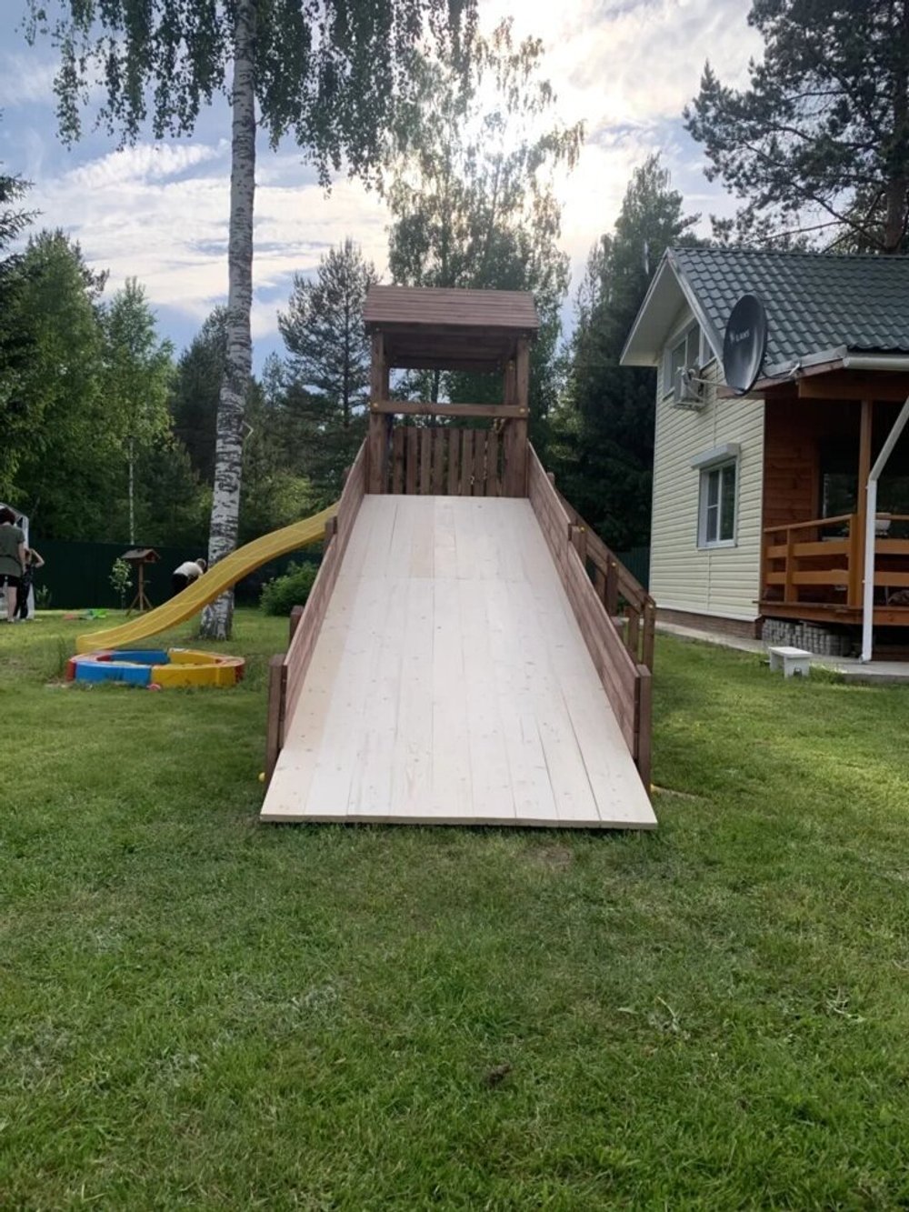 Зимняя площадка "Красная поляна"