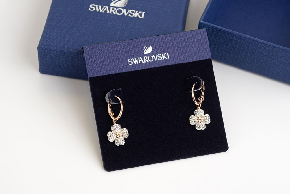 Серьги Swarovski с подвесами в виде клеверов, покрытых кристаллами