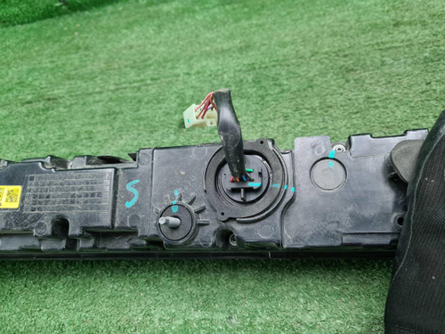 Фонарь крышки багажника Lixiang L7 (2023-н.в.)