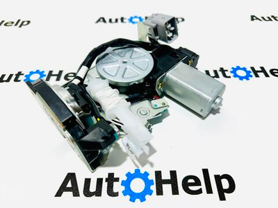 Замок двери багажника 69390-60061 левый Toyota Land Cruiser 200, Lexus LX570