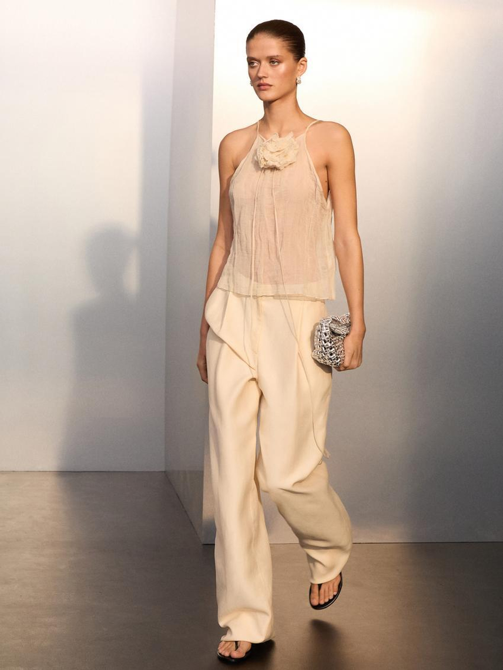 Massimo Dutti Топ с горловиной халтер и цветочным принтом, натуральный, кремовый