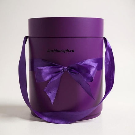 Шляпная коробка PREMIUM 22,5 см. Цвет:  фиолетовый .