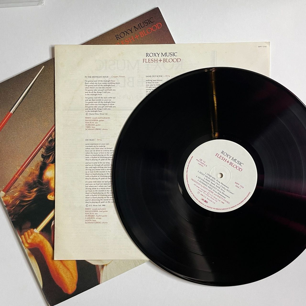 Винтажная виниловая пластинка LP Roxy Music Flesh and Blood (Japan 1980) (No Obi) No Strange Delight