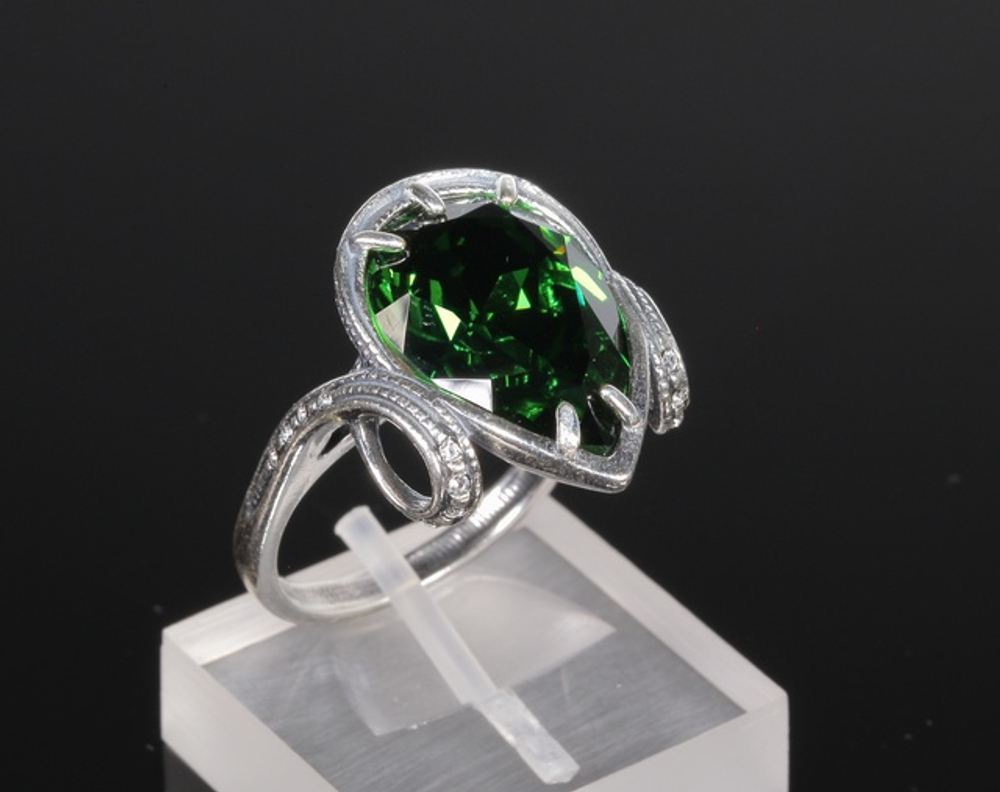 "Миндаль" кольцо из коллекции "Калейдоскоп" от Jenavi