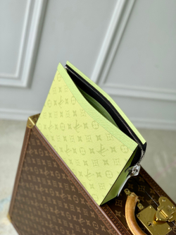 Louis Vuitton Toiletry Pouch 26