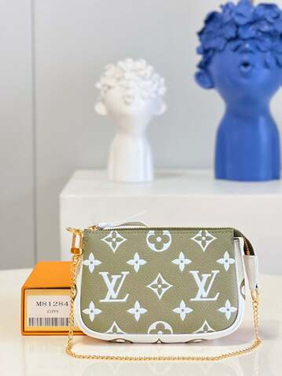 Louis Vuitton Mini Pochette Accessoires