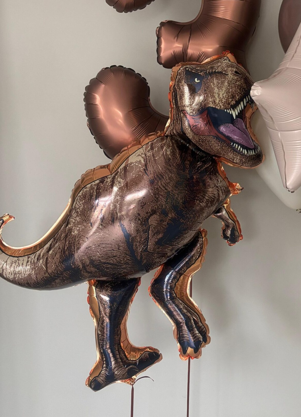 Фольгированный шар-фигура «Динозавр. Парк Юрского периода 3», 79 см