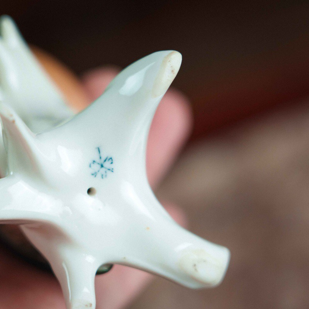 Фарфоровая статуэтка «Зимородок»