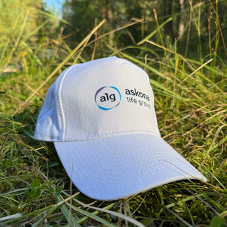 Бейсболка взрослая Аскона Лайф Групп. Цвет: белый