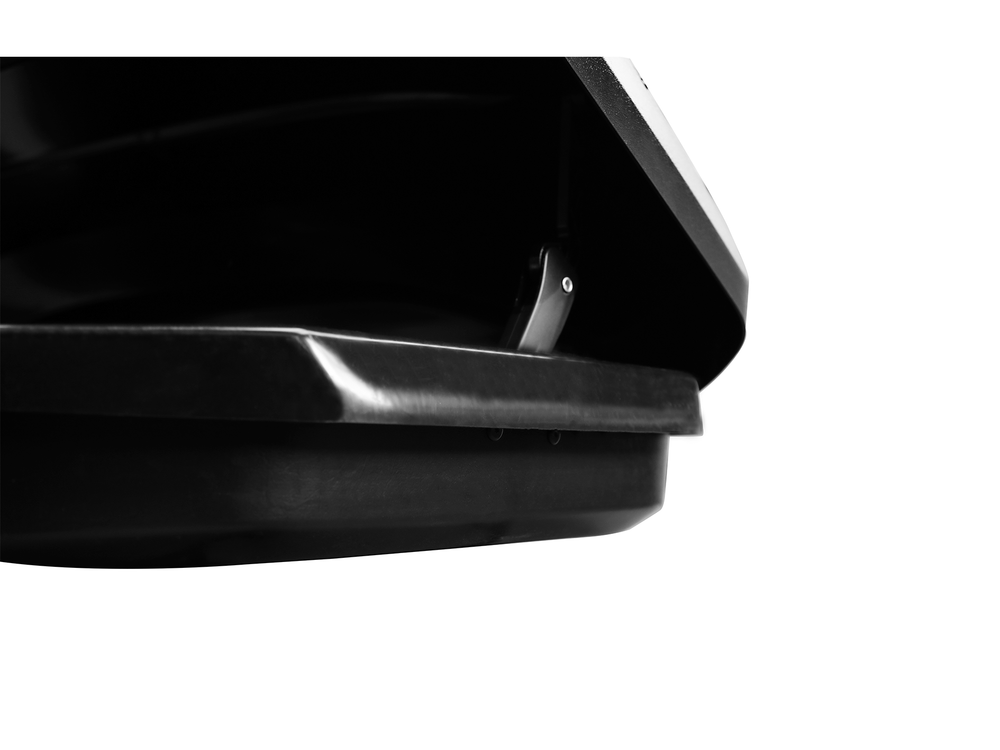 Автобокс на крышу LUX TAVR 197 (520 литров) черный матовый