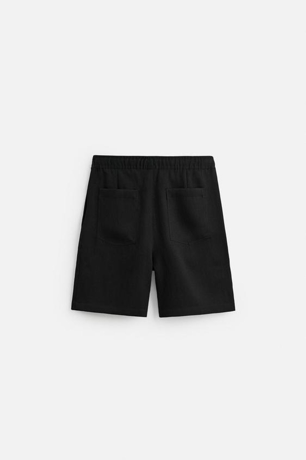 ZARA БЕРМУДЫ ИЗ СТРУЯЩЕЙСЯ ТКАНИ СО СКЛАДКАМИ, ЧЕРНЫЙ