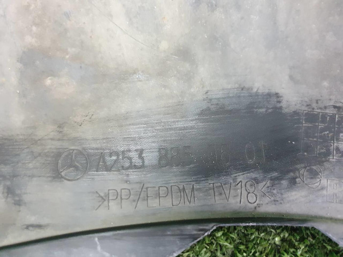 Юбка переднего бампера Mercedes GLC X253 (19-22)