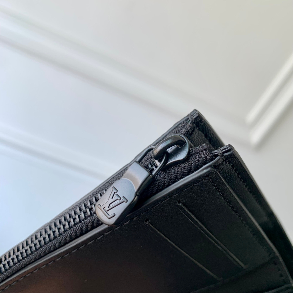 Louis Vuitton Victor Wallet