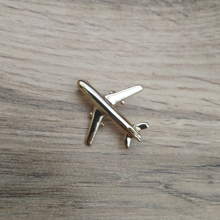 Брошь Самолет металл золотистый