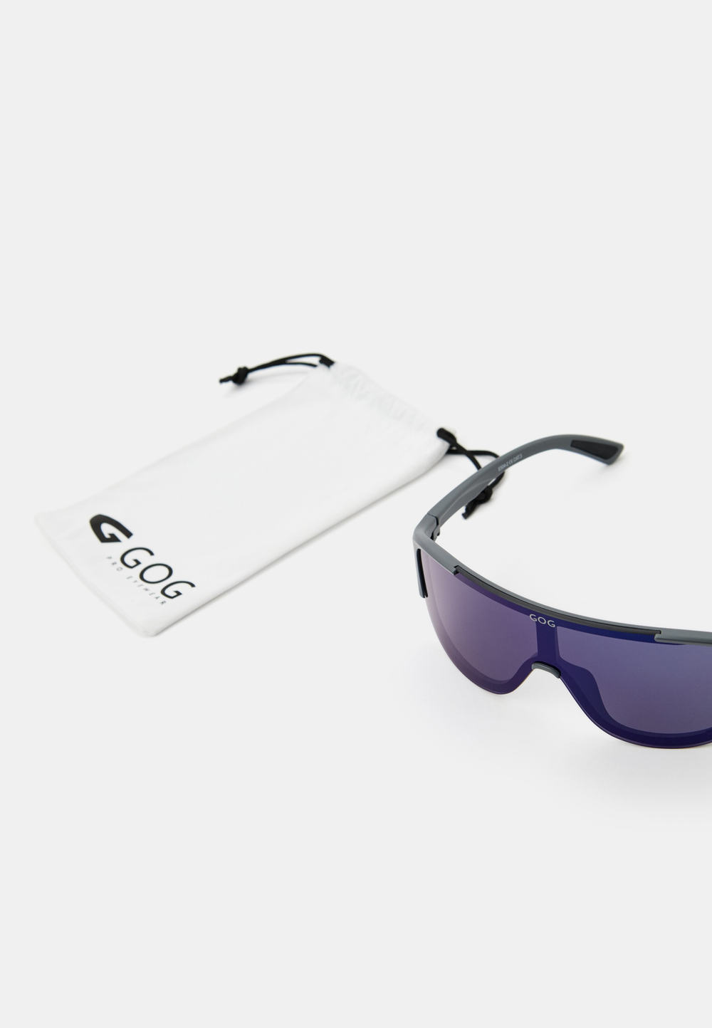 Спортивные очки GOG Medusa / Matt Grey-Black / Blue Lens