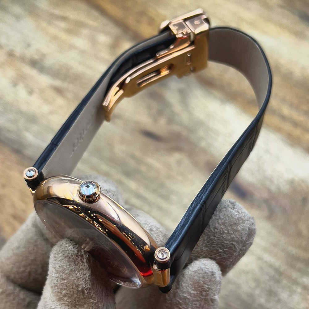 Часы Cartier
