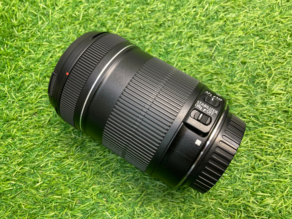 Canon EF-S 18-135mm 3.5-5.6 IS