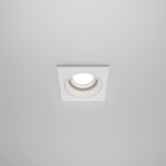 Встраиваемый светильник Maytoni Atom DL026-2-01W