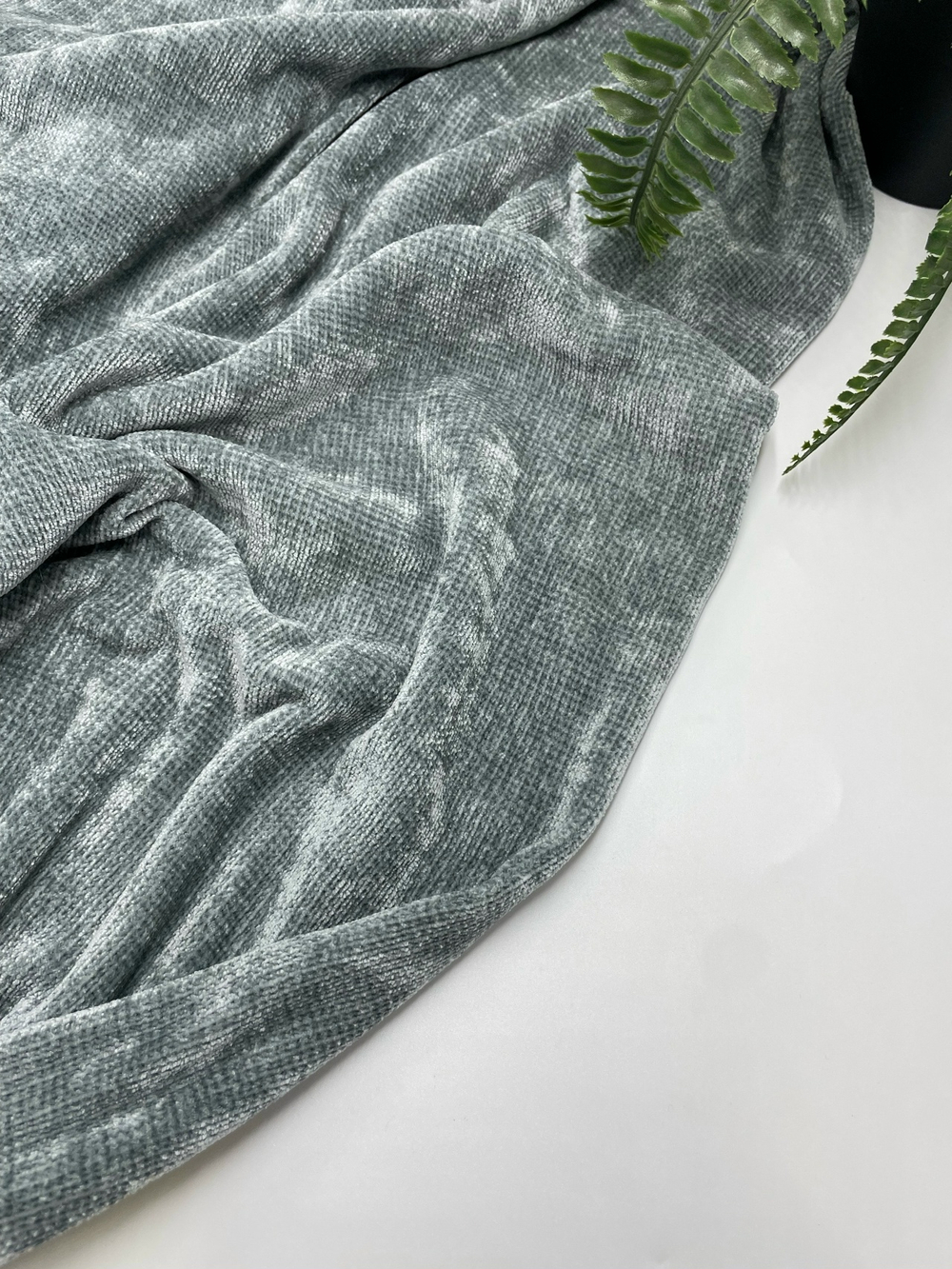 Шенил серый