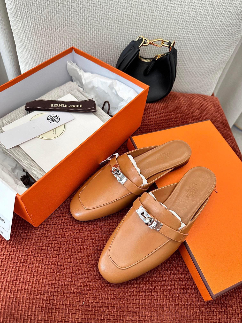 Сабо из натуральной кожи