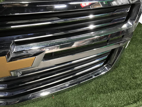 Решетка радиатора Chevrolet Tahoe (2014-2021)