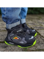 Ботинки для мальчика на весну