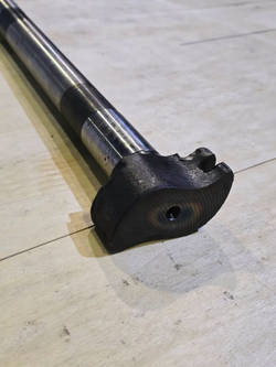 Кулак разжимной задний левый L 545 мм (КММЗ)