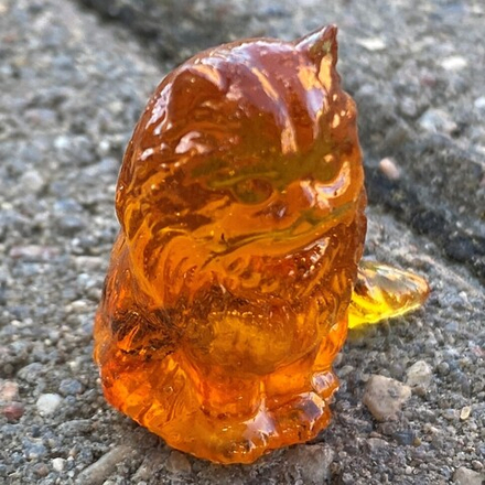 Котенок пушистый