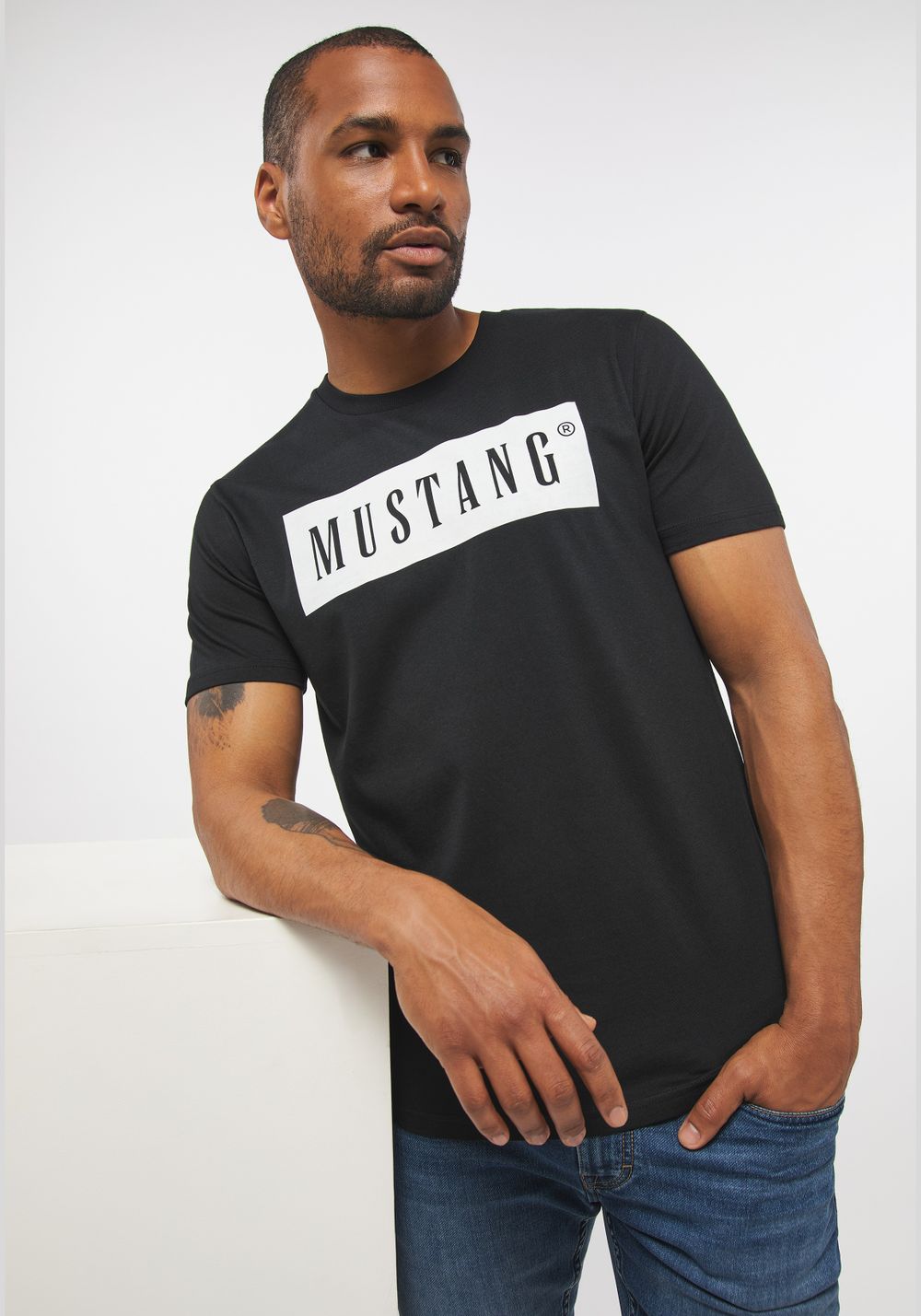 Футболка Alex C LOGO Tee 1013223-4142