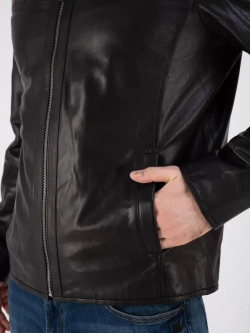 Кожаная куртка демисезонная