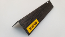 Угол ПВХ 302 Венге черный 20х20х2700 мм