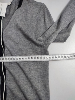 Кардиган на пуговицах 42 размер